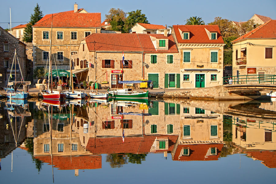 vrboska otok hvar