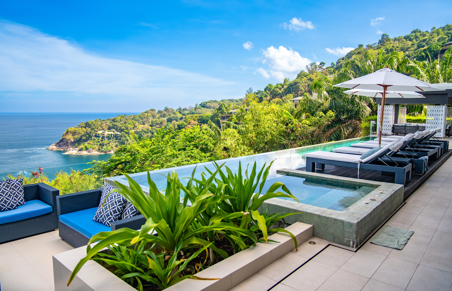 family villas in hvar