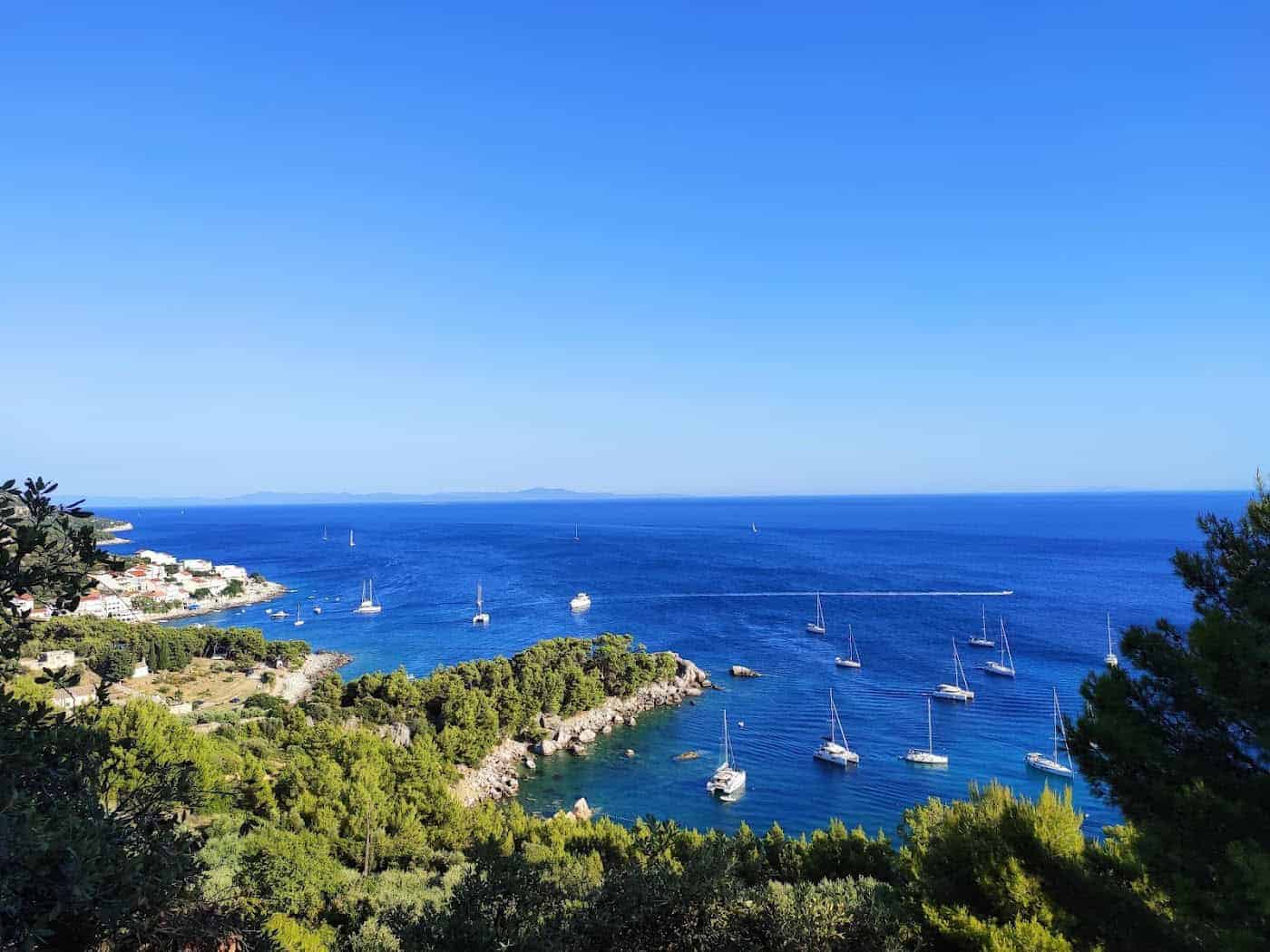 plaža Borče, otok Hvar