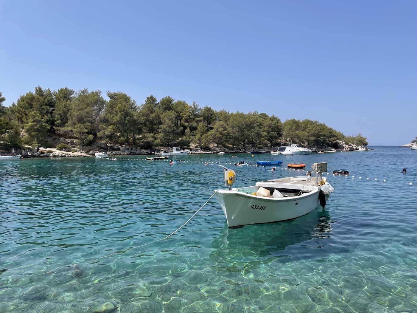 plaža Vira, otok Hvar