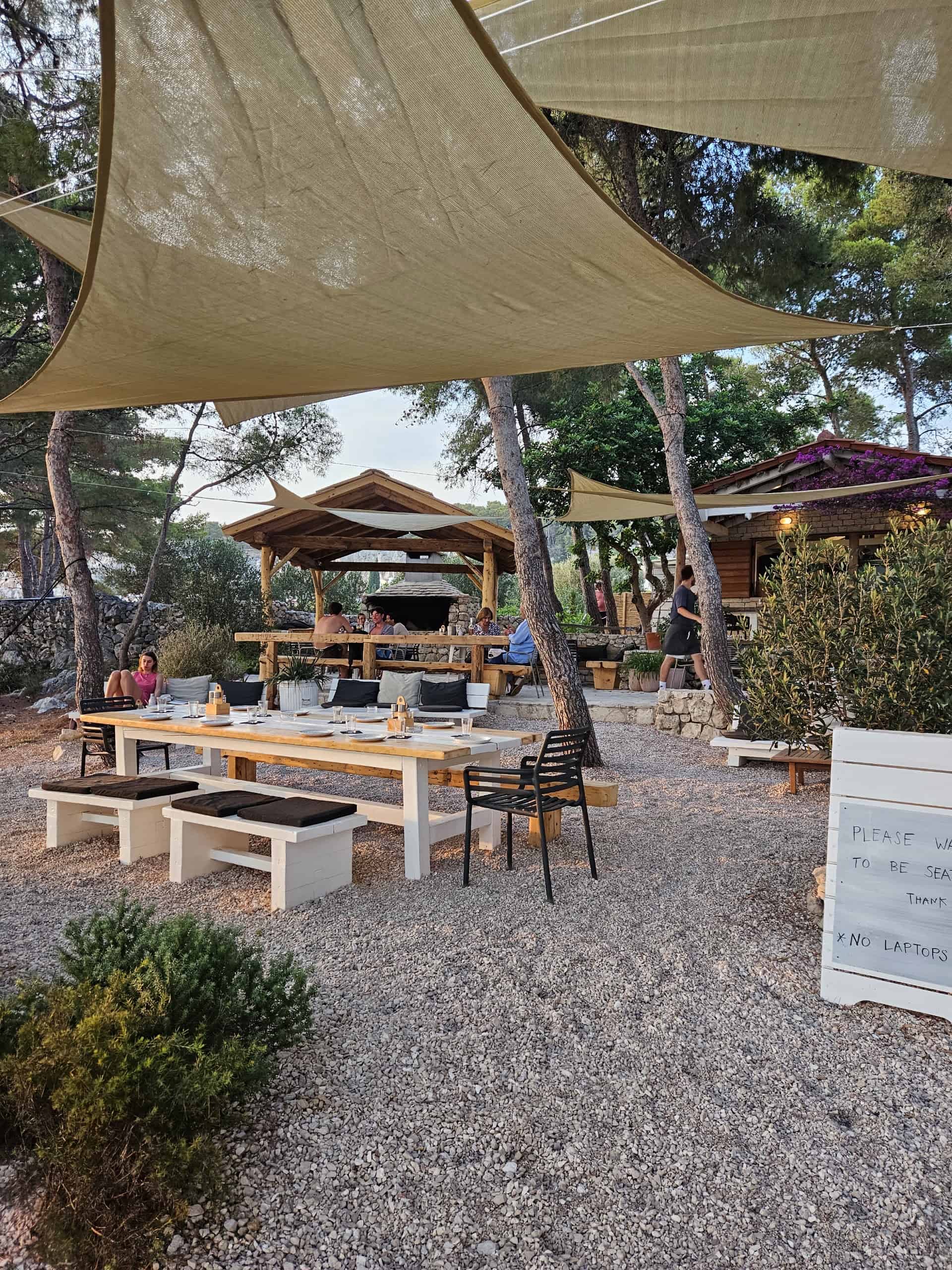 Falko Beach Bar & Food, Hvar photo 2