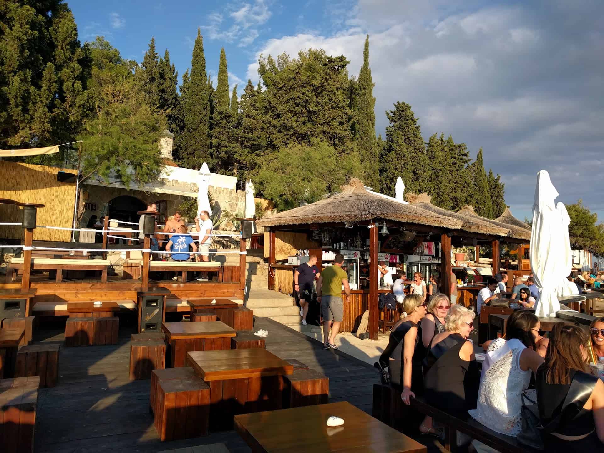 Hula-Hula Beach Bar, Hvar photo 2