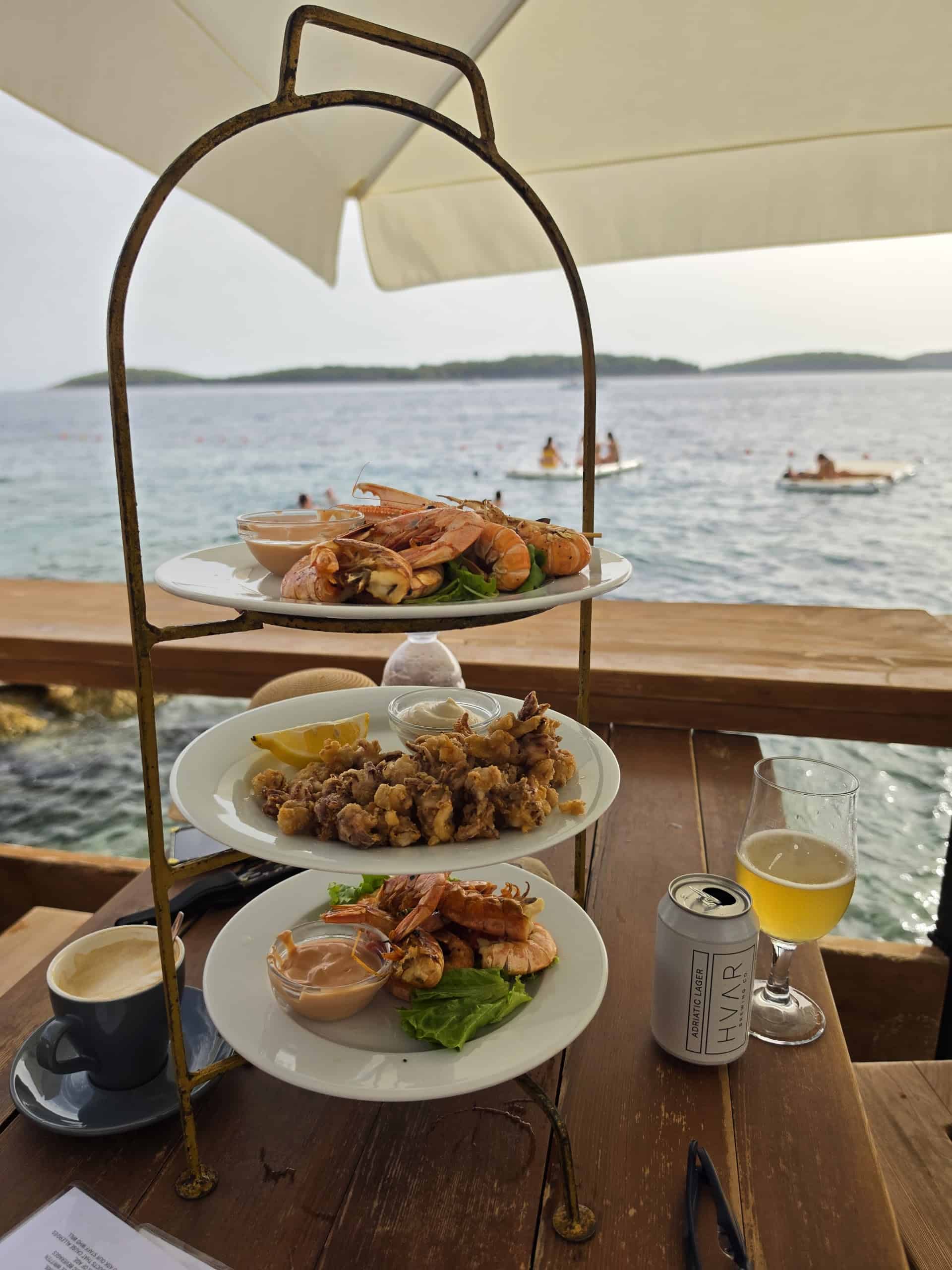 Hula-Hula Beach Bar Hvar