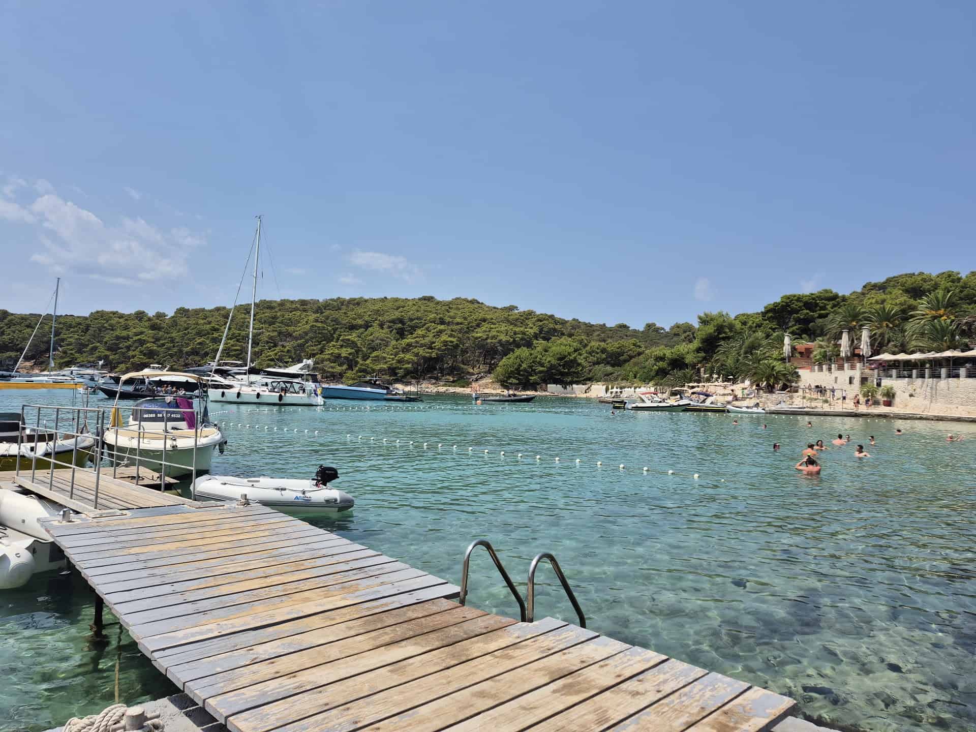 Laganini Lounge Bar & Fish House, Palmizana, Sveti Klement, Hvar foto 1
