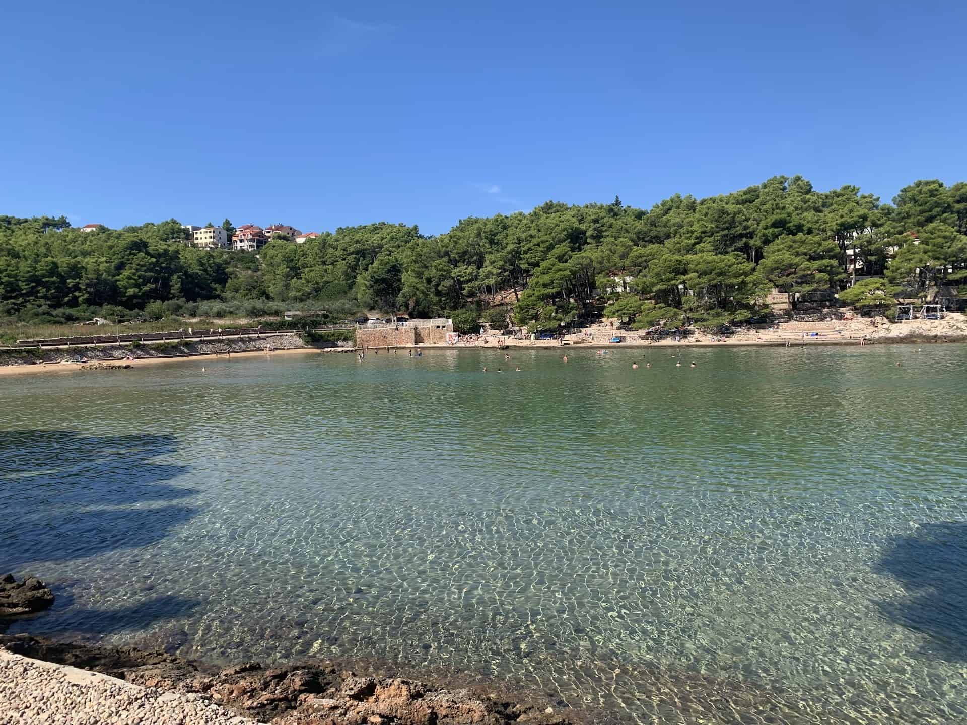 Mina Beach, Hvar