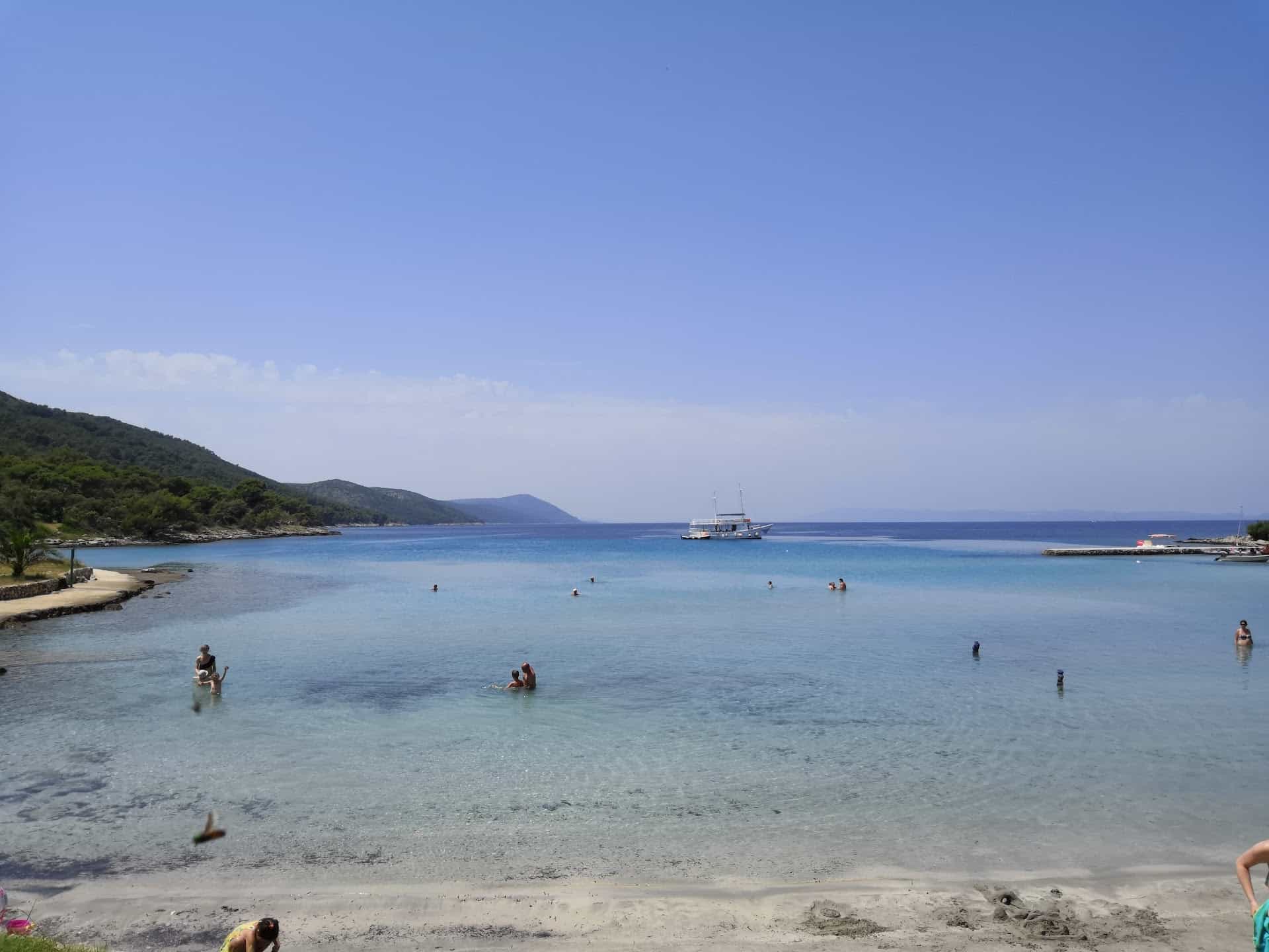 Mlaska beach, Hvar