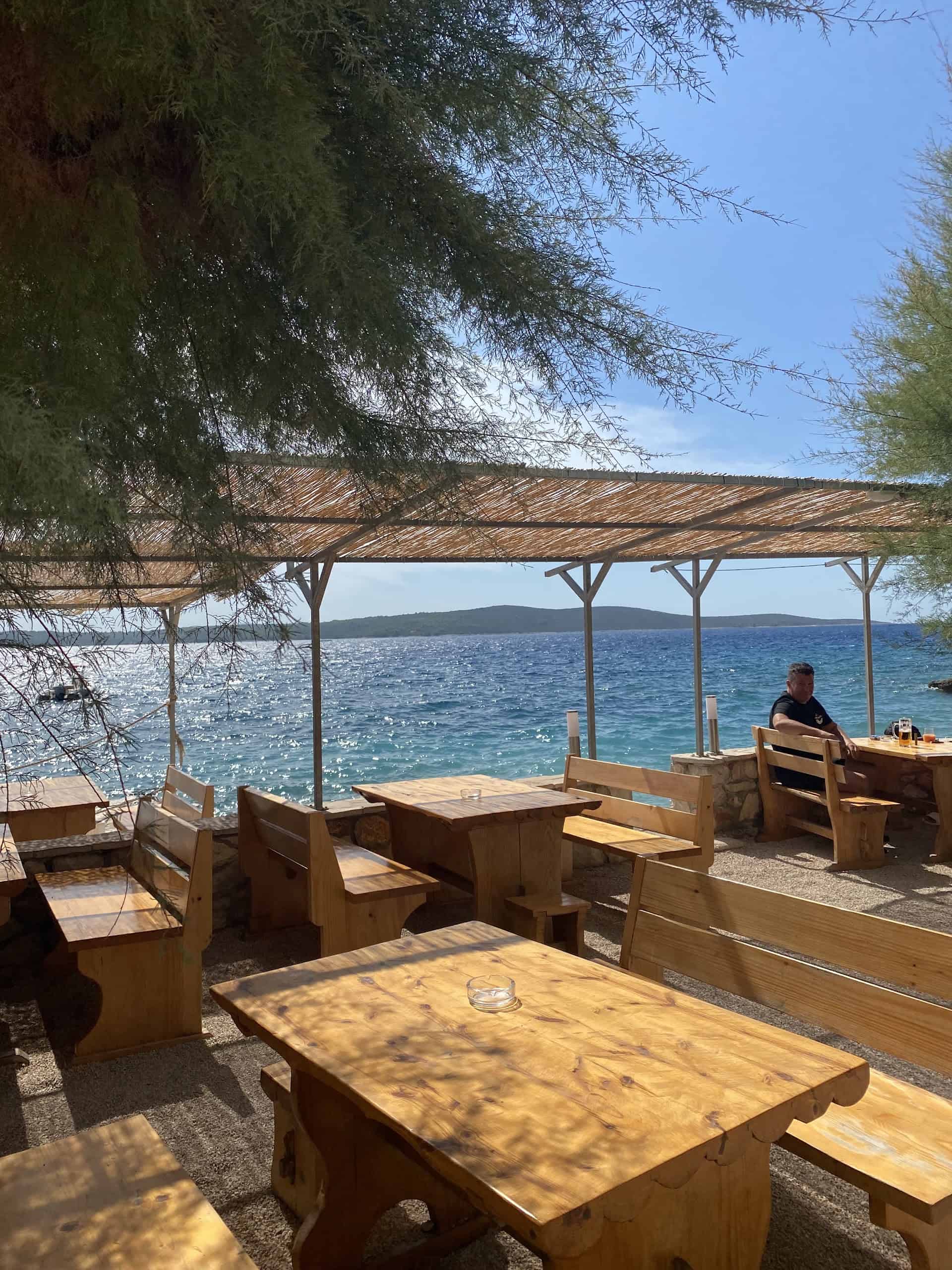 Zavala beach, Hvar photo 3