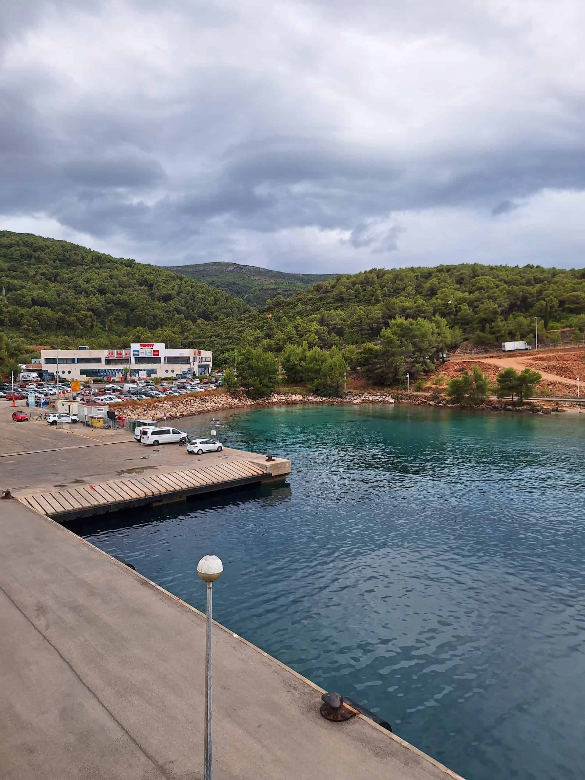Zencisce beach, Hvar photo 3