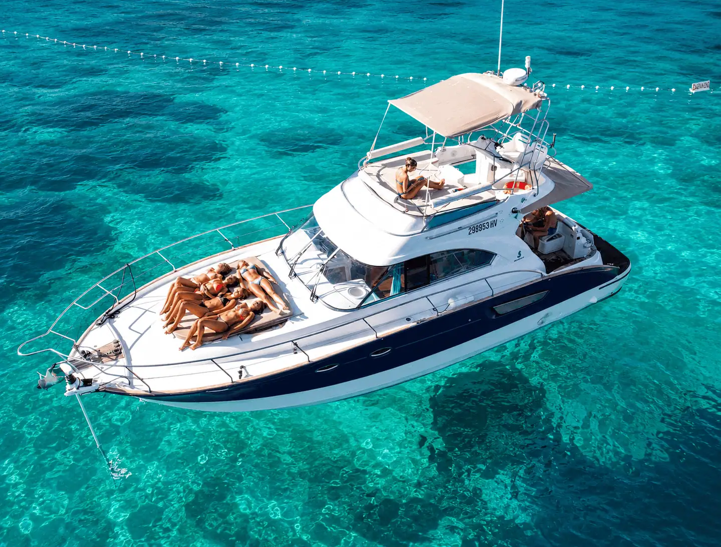 Antares 42 rent a boat Hvar photo 1