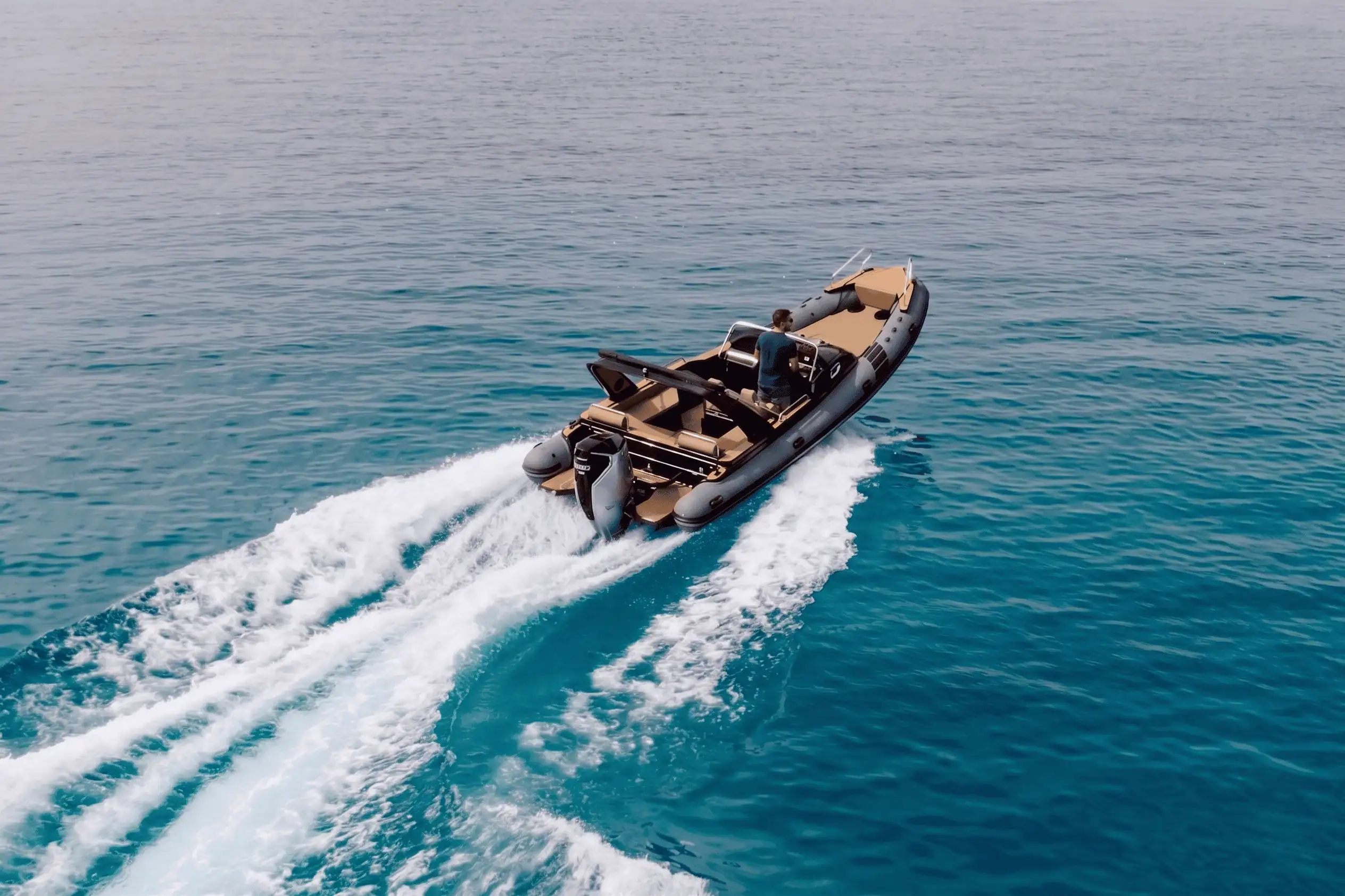 Aquamax 27 rent a boat Hvar photo 3