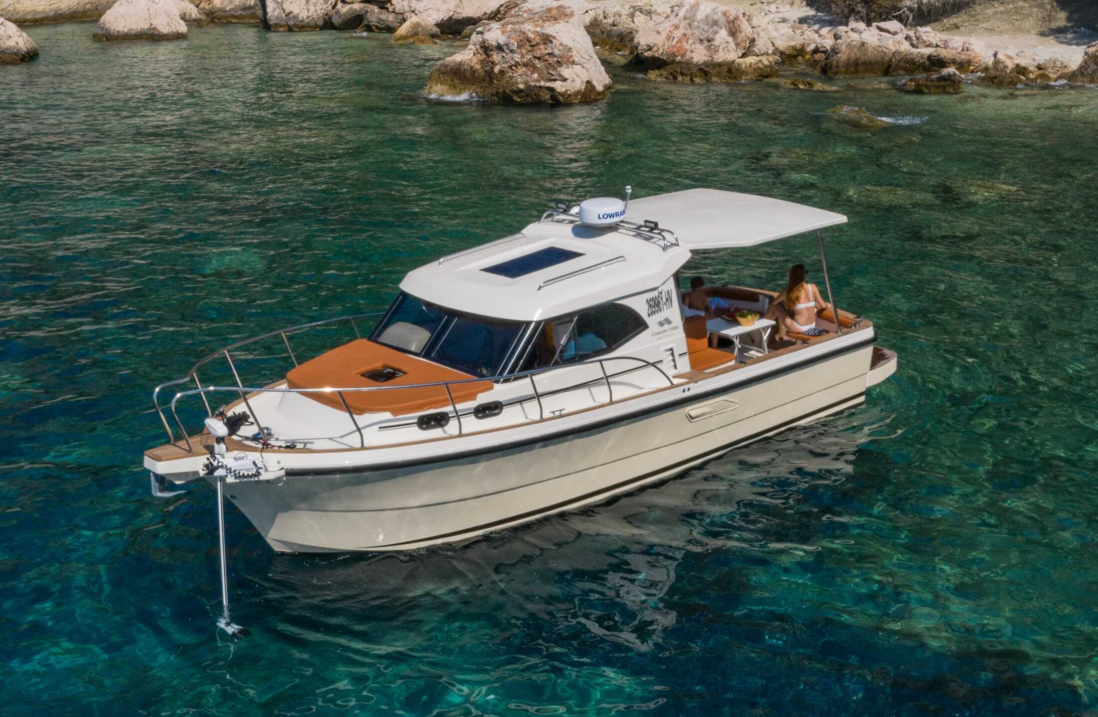 Camaro 1000 rent a boat Hvar photo 5