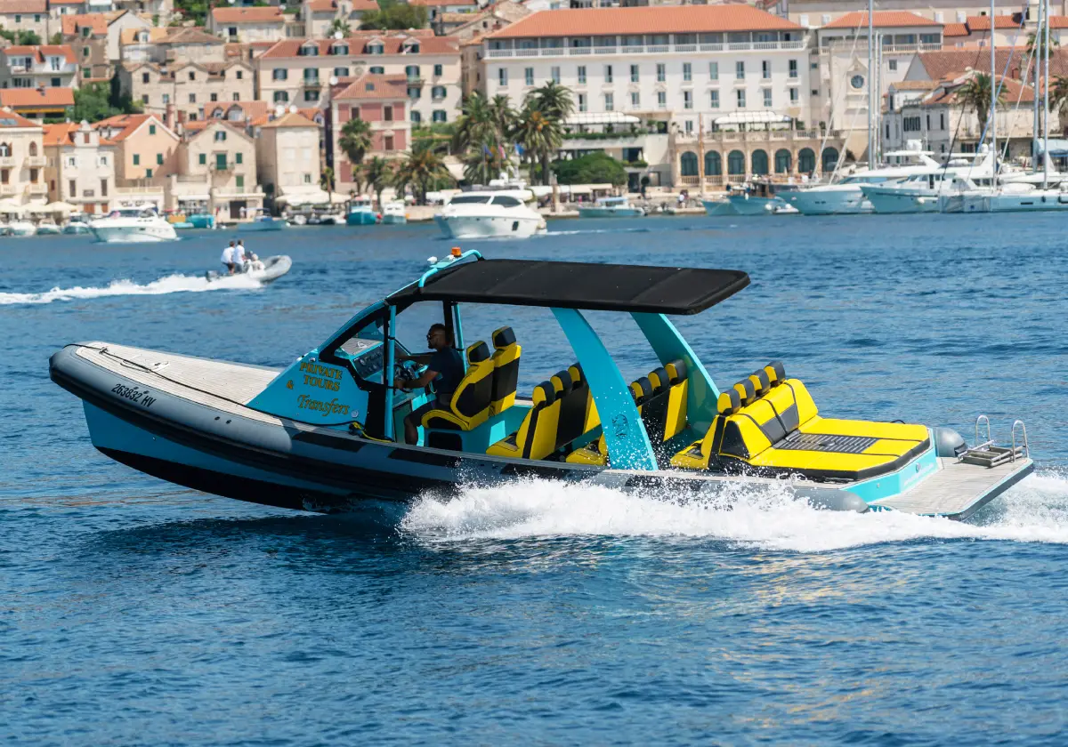 RIB Offshore 27 boat rental Hvar