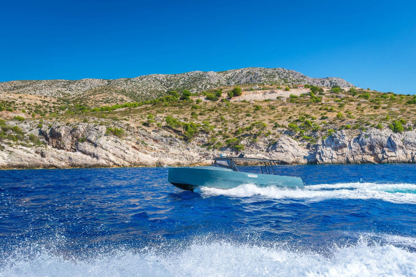 Summer Breeze 35 rent a boat Hvar photo 3