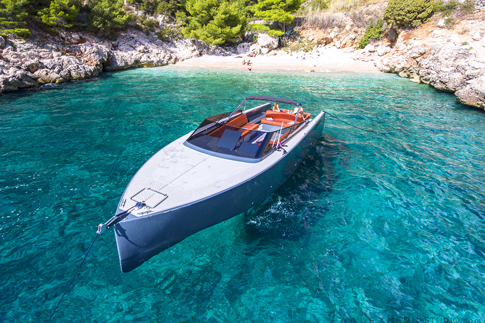 VanDutch 45 rent a boat Hvar photo 3