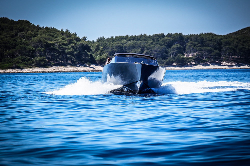 VanDutch 45 rent a boat Hvar photo 5